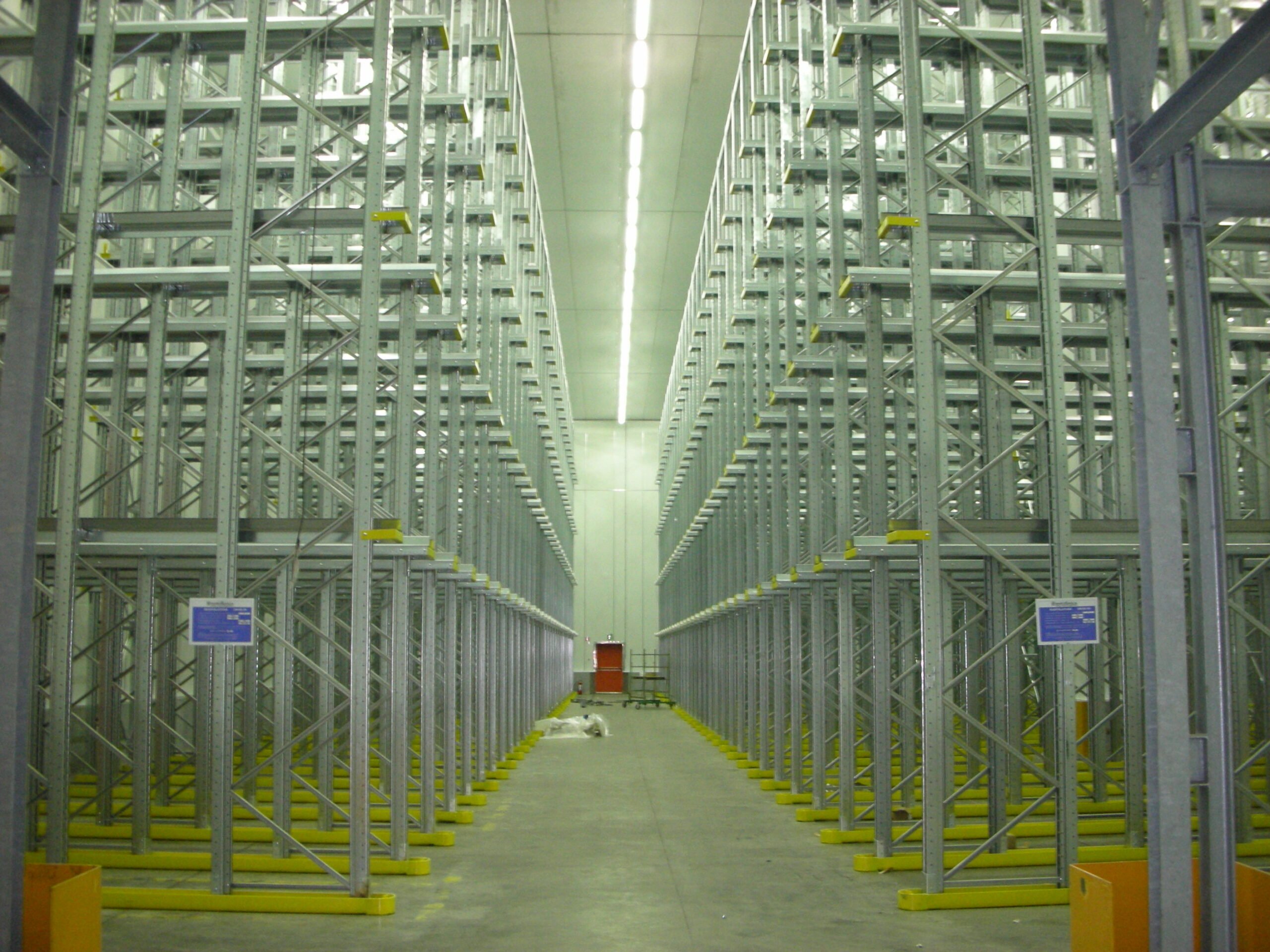 High-density drive-in racking