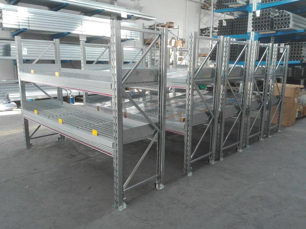 Mould racking